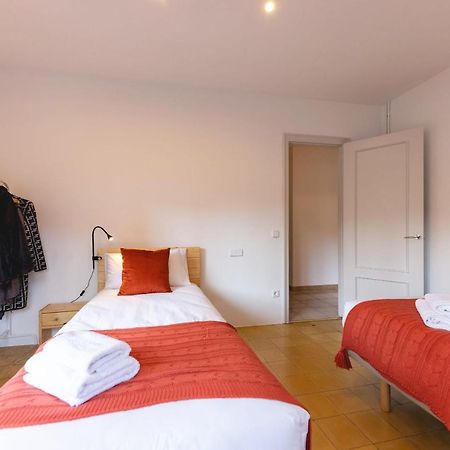 Bravissimo El Lleo, Bright 4-Bedroom Apartment Χιρόνα Εξωτερικό φωτογραφία