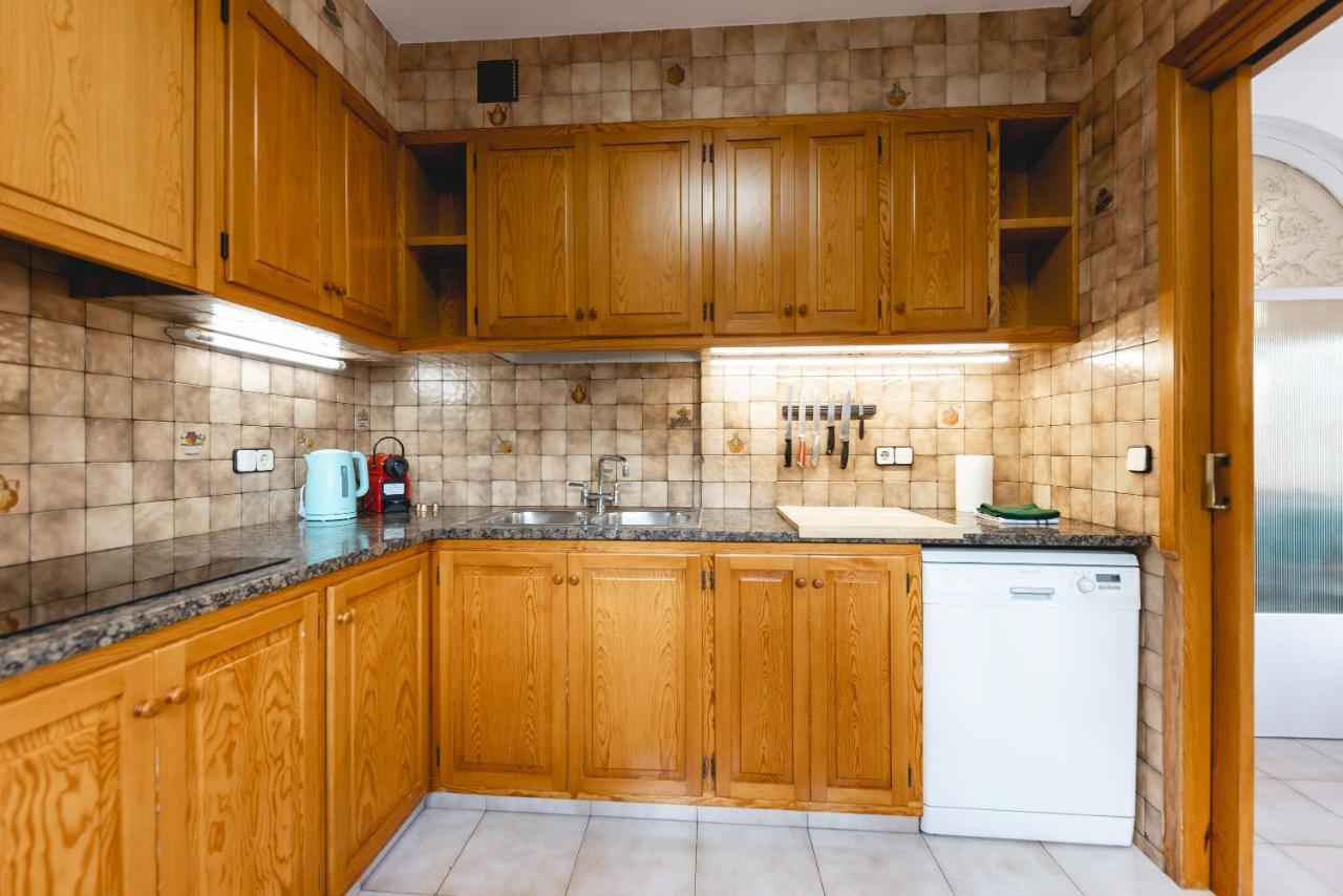 Bravissimo El Lleo, Bright 4-Bedroom Apartment Χιρόνα Εξωτερικό φωτογραφία