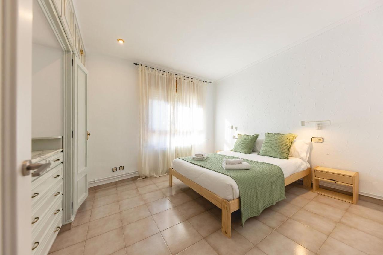 Bravissimo El Lleo, Bright 4-Bedroom Apartment Χιρόνα Εξωτερικό φωτογραφία
